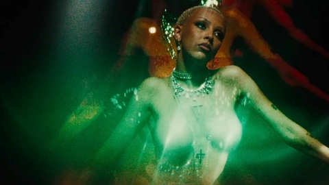 Pic: Doja Cat in Attention (2023)