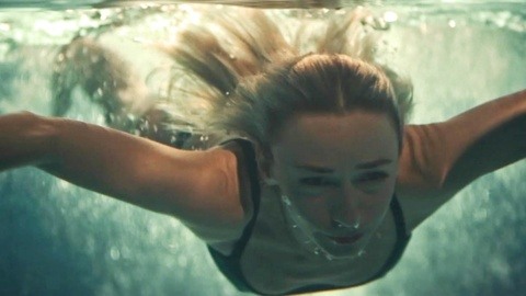 Pic: Julia Edtmeier in Love Machine 2