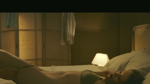 Pic: Marlene Tanczik in Paradise