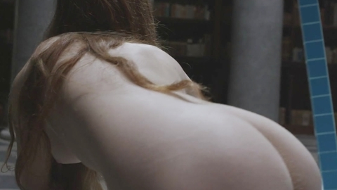 Pic: Mathilde Cartoux in Movement: Ivory