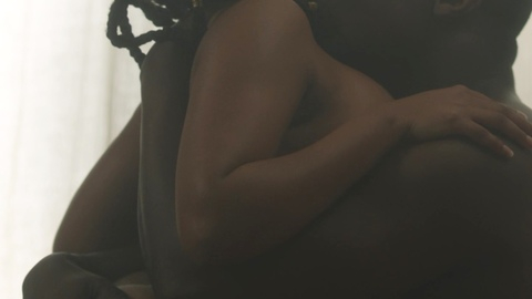 Pic: Candice Modiselle in Love, Sex and 30 Candles