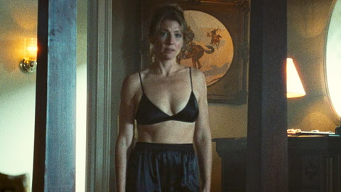 Pic: Ari Graynor in Winning Time: The Rise of the Lakers Dynasty