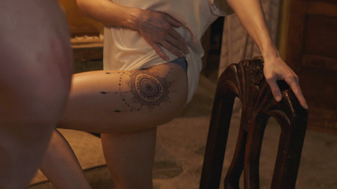 Pic: Alison Brie in Freelance