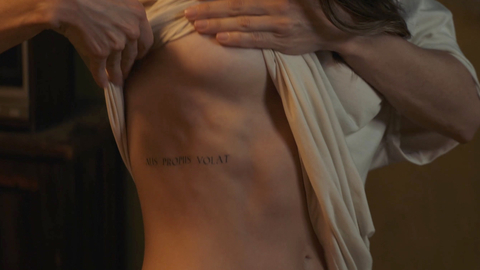 Pic: Alison Brie in Freelance