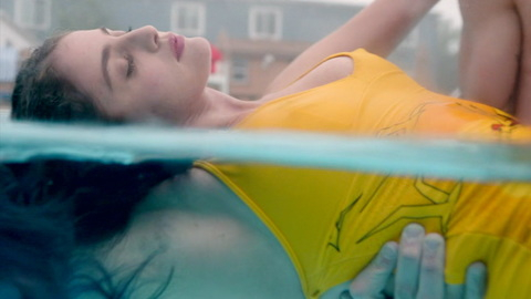 Pic: Sophie Lane Curtis in On Our Way