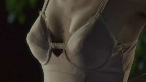 Pic: Katherine Gauthier in Albatross
