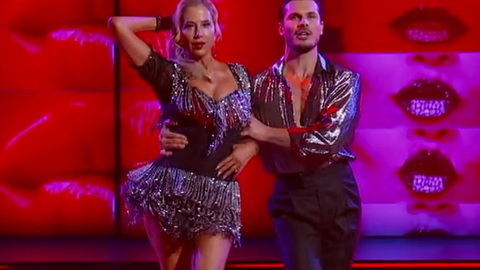 Pic: Mira Sorvino in Dancing with the Stars (2005-2023)