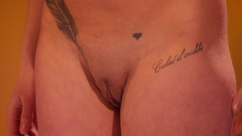 Pic: Tracy Kiss in Naked Attraction