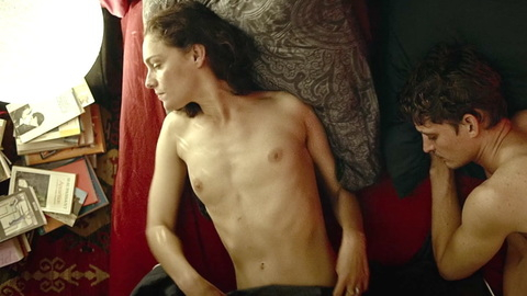 Pic: Ariane Labed in Before We Collapse