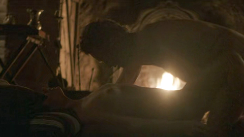 Pic: Isis Valverde in Angela