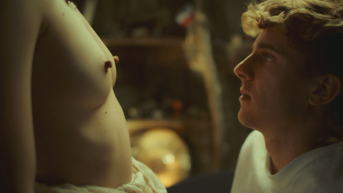 Pic: Martyna Byczkowska in Absolute Beginners