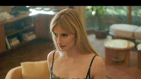 Pic: Annie Hamilton in American Horror Stories