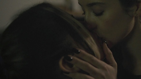 Pic: Asia Ortega in Urban: Life is Ours