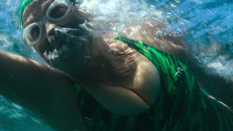 Pic: Annette Bening in NYAD