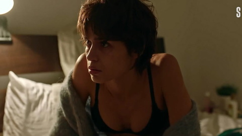 Pic: Kristina Kucherenko in The Gig