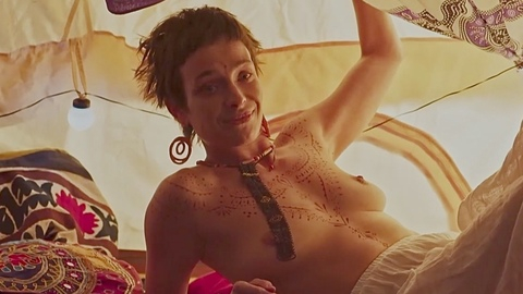 Pic: Anna Popova in Sekrety semeynoy zhizni