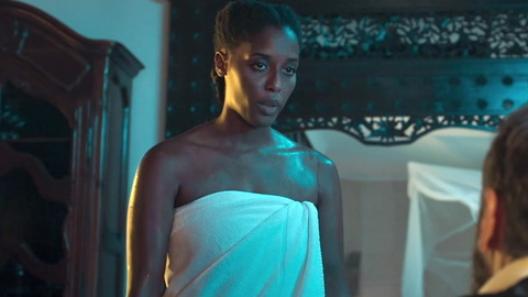 Pic: Lidia Nené in Skin in Flames