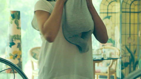 Pic: Susana Abaitua in The Farads