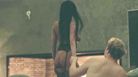 Pic: Ellina Bandeeva in Cicadas