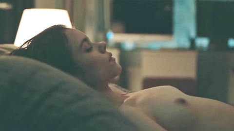 Pic: Sofya Arzhanykh in Cicadas