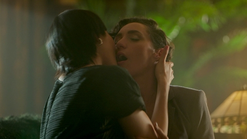 Pic: Lauren Patten in Death and Other Details