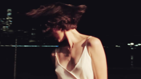 Pic: Margaret Qualley in Tiny Moves