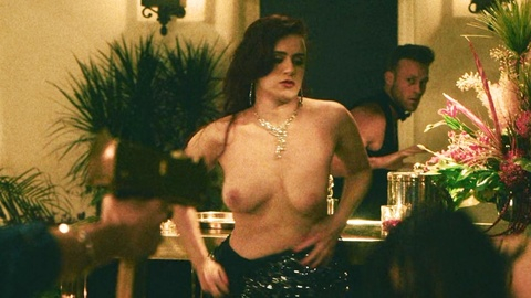 Pic: Natalie Masini in Griselda