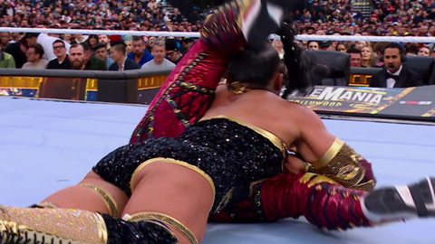 Pic: Bianca Blair in Love & WWE: Bianca & Montez