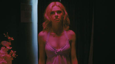 Pic: Nicola Peltz in Lola