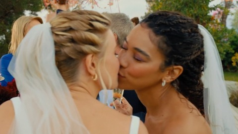 Pic: Hadley Robinson in Anyone But You