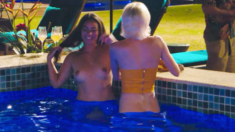 Pic: Denyse Davis in Couple to Throuple
