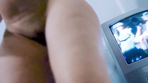 Pic: Lainna White in Routines