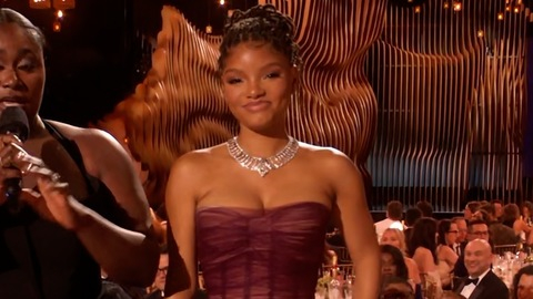Pic: Halle Bailey in Screen Actors Guild Awards