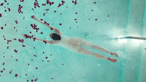 Pic: Stephanie Corneliussen in The Invitation