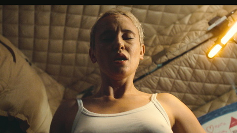 Pic: Peri Baumeister in The Signal