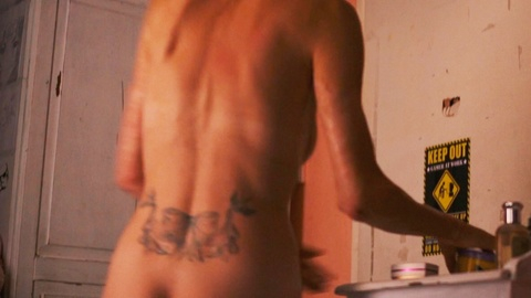 Pic: Vicky Knight in Silver Haze