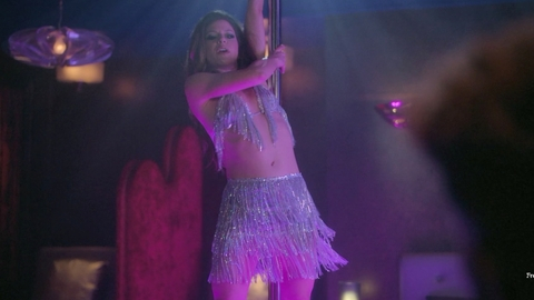 Pic: Jamie Renée Smith in grown-ish