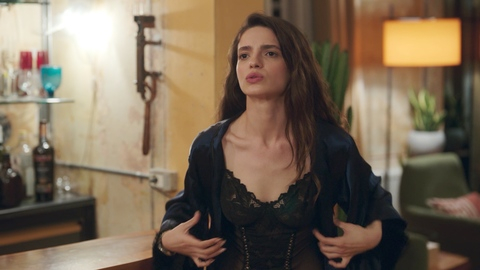 Pic: Şifanur Gül in As the Crow Flies