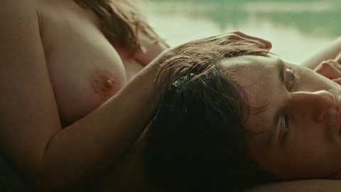 Pic: Emily Cox in Alma & Oskar