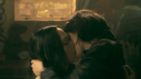 Pic: Riley Keough in Under the Bridge
