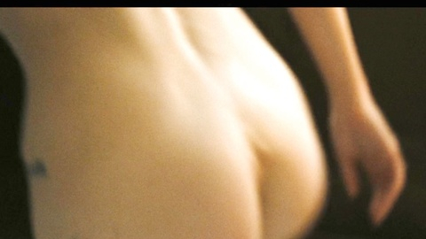 Pic: Raquel Nave in Asphalt City