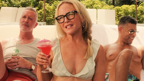 Pic: Rachael Harris in Mother of the Bride
