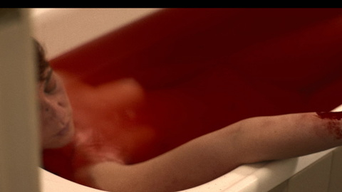 Pic: Lorena López in Past Lies