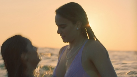 Pic: Gala Montes in Acapulco (2021-2024)