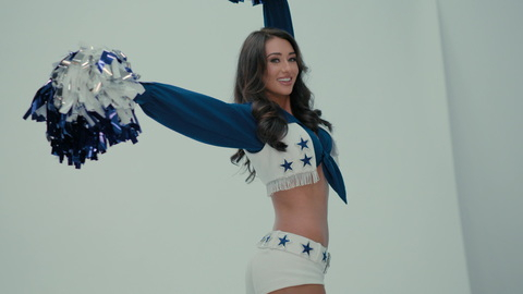 Pic: Kelcey Wetterberg in AMERICA'S SWEETHEARTS: Dallas Cowboys Cheerleaders