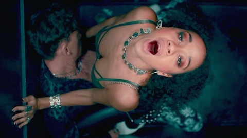 Pic: Siena Kelly in Domino Day