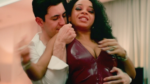 Pic: Siena Kelly in Domino Day