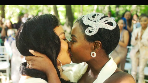 Pic: Angela Sithole in Savage Beauty