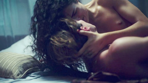 Pic: Mina Serrano in Cris Miró (She)