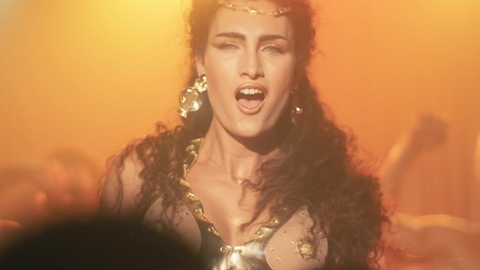 Pic: Mina Serrano in Cris Miró (She)